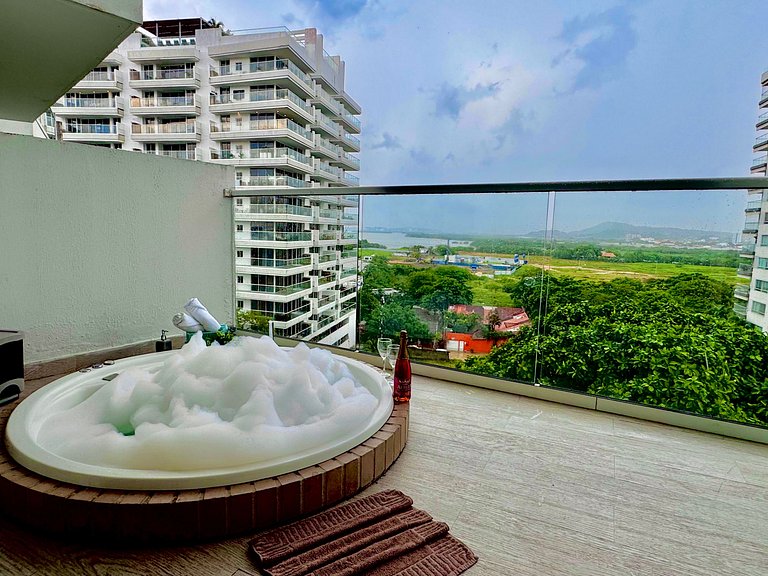 Apartamento 2 Dormitorios. Jacuzzi y Vista Mar