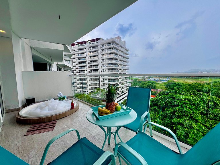 Apartamento 2 Dormitorios. Jacuzzi y Vista Mar