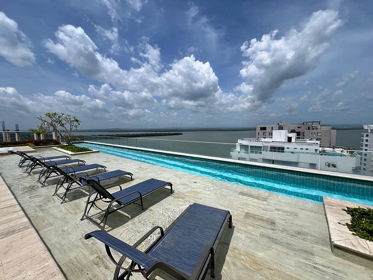 1 Quarto Cielo Mar. Banheira de hidromassagem privativa