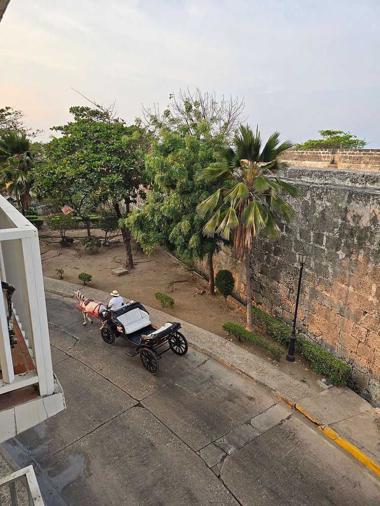 Apartamento en la ciudad amurallada cerca de todo