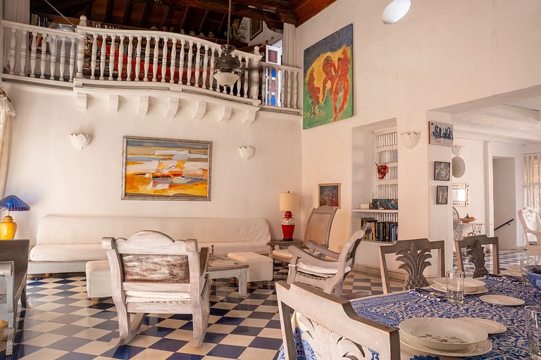 Colonial Boutique Duplex – Historic Center