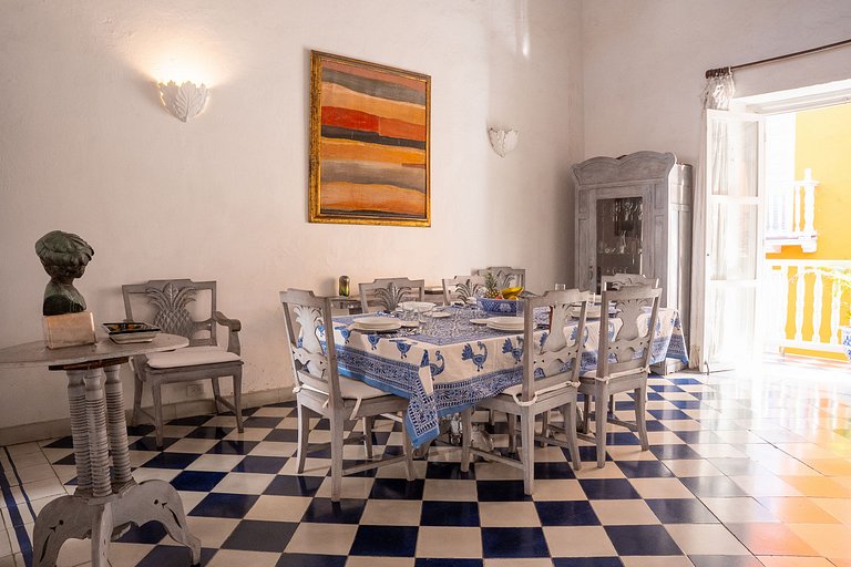 Colonial Boutique Duplex – Historic Center