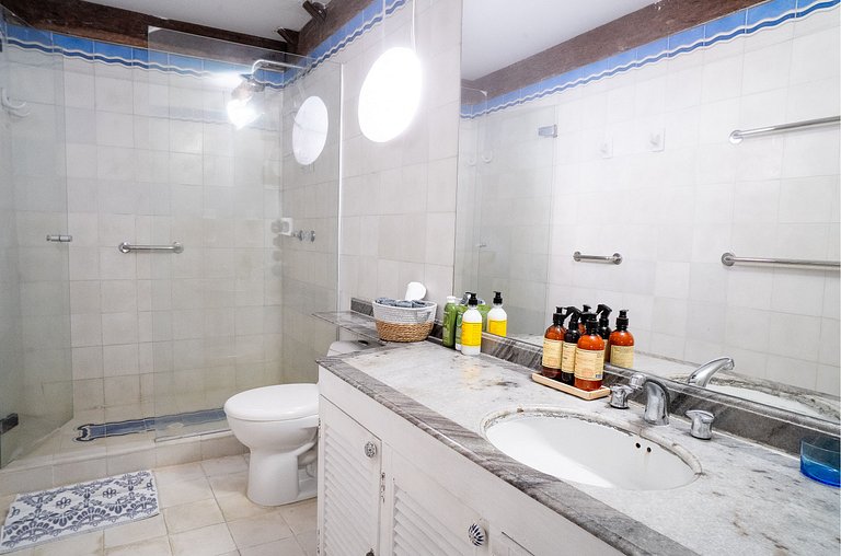 Colonial Boutique Duplex – Historic Center