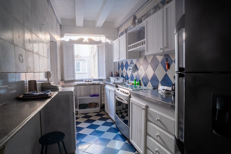 Colonial Boutique Duplex – Historic Center