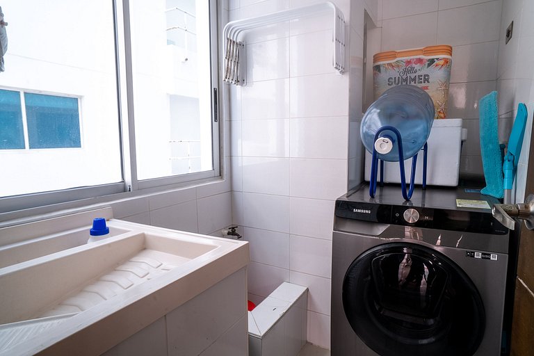 Apartamento de 2 quartos em Morros com vista para o mar