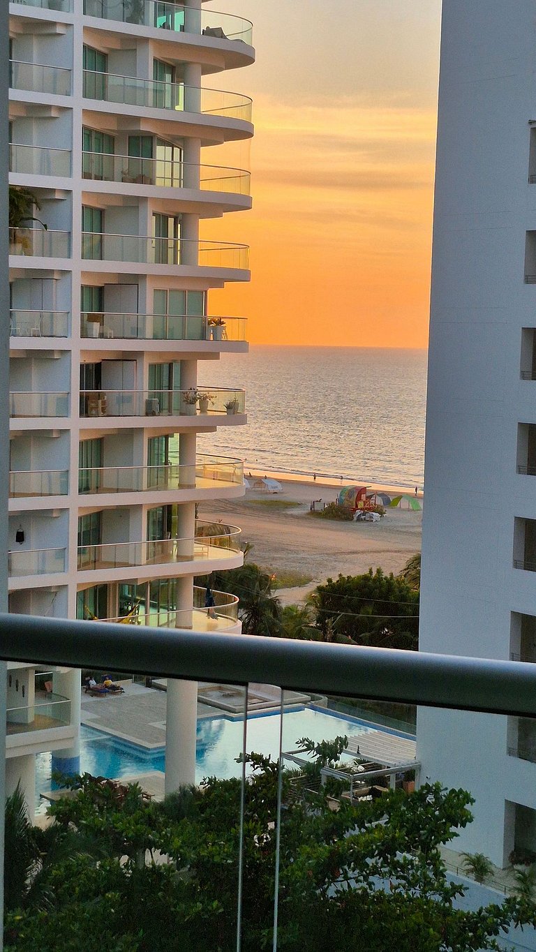 Apartamento de 2 quartos em Morros com vista para o mar