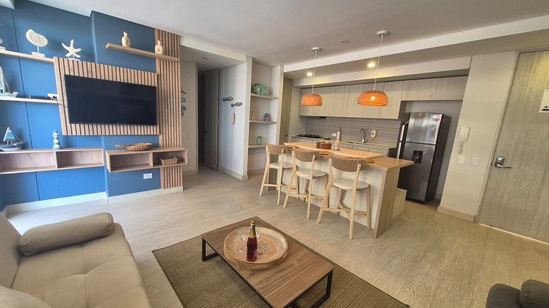 1 Dormitorio junto al mar. Jacuzzi Privado