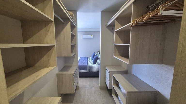 1 Dormitorio junto al mar. Jacuzzi Privado