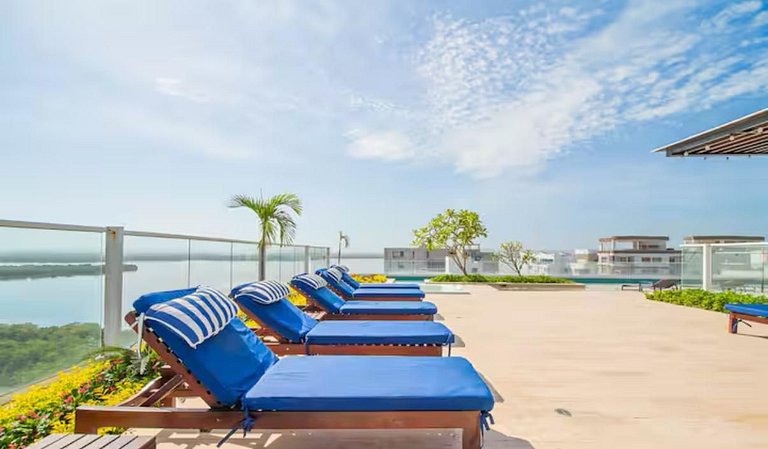 1 Quarto à beira-mar. Hidromassagem privativa