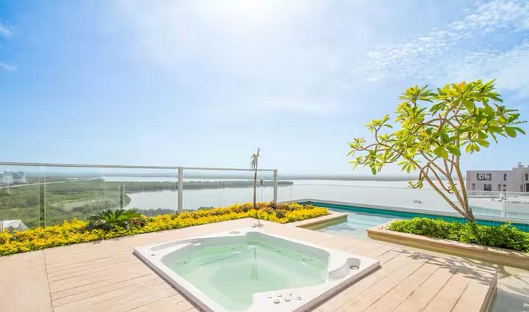 1 Bedroom by the sea. Private Jacuzzi