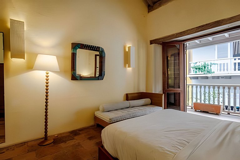 Charming colonial house · Historic Center