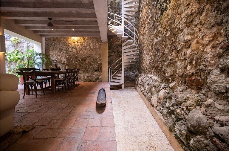 Charming colonial house · Historic Center