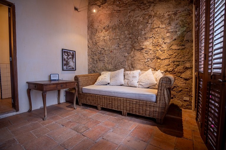 Charming colonial house · Historic Center