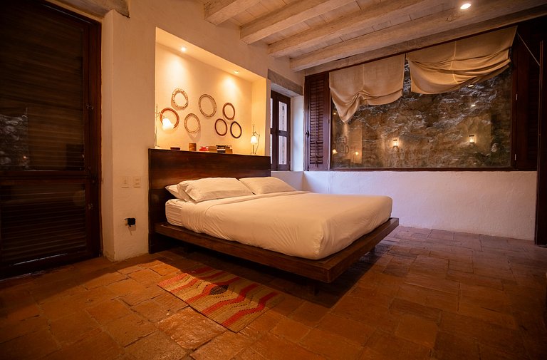 Charming colonial house · Historic Center