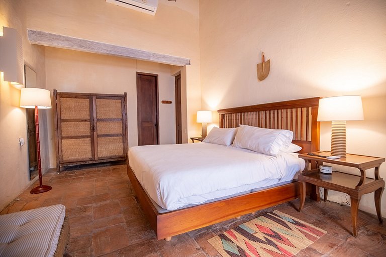 Charming colonial house · Historic Center