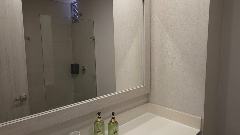 1 Bedroom by the sea. Private Jacuzzi