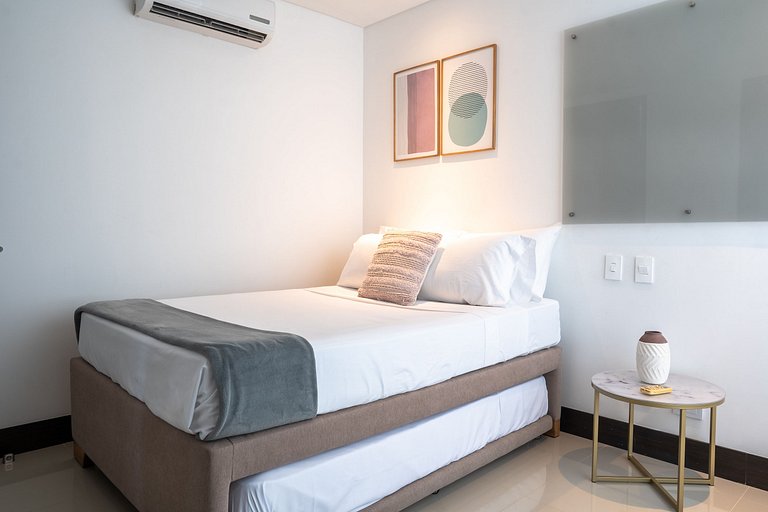 Apto en Cabrero con ubicación y vista ideal