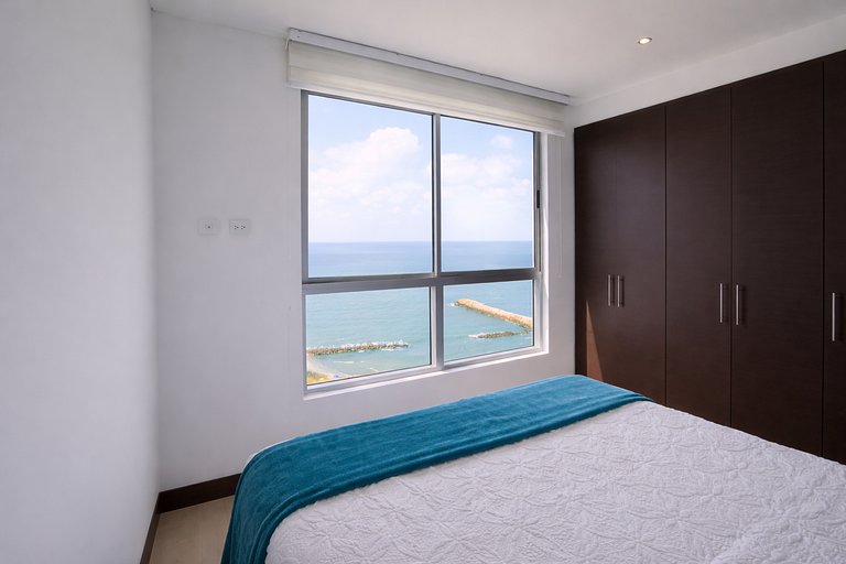 Apto en Cabrero con ubicación y vista ideal