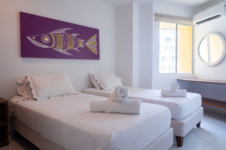 Los Morros 2 Bedrooms. Sea Access