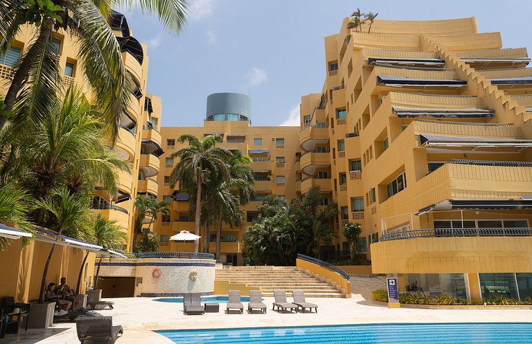 Los Morros 2 Bedrooms. Sea Access