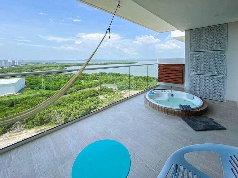 1 Quarto com jacuzzi privativo. Vista para o mar e para a la
