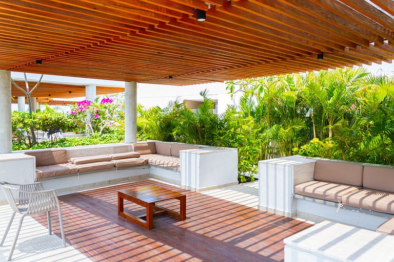 1 Quarto com jacuzzi privativo. Vista para o mar e para a la