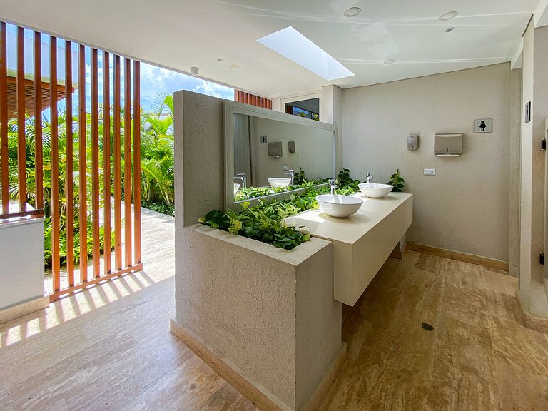 1 Quarto com jacuzzi privativo. Vista para o mar e para a la