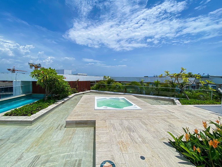 1 Quarto com jacuzzi privativo. Vista para o mar e para a la