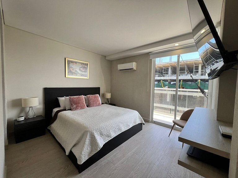 1 Quarto com jacuzzi privativo. Vista para o mar e para a la
