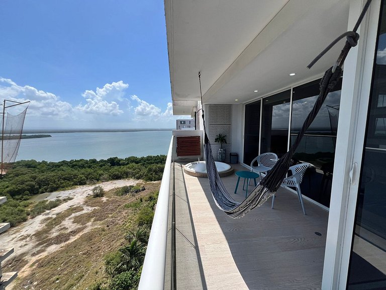 1 Quarto com jacuzzi privativo. Vista para o mar e para a la