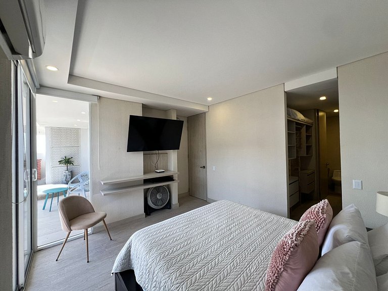 1 Quarto com jacuzzi privativo. Vista para o mar e para a la