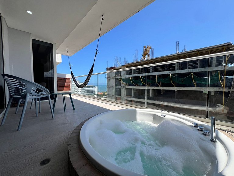 1 Quarto com jacuzzi privativo. Vista para o mar e para a la