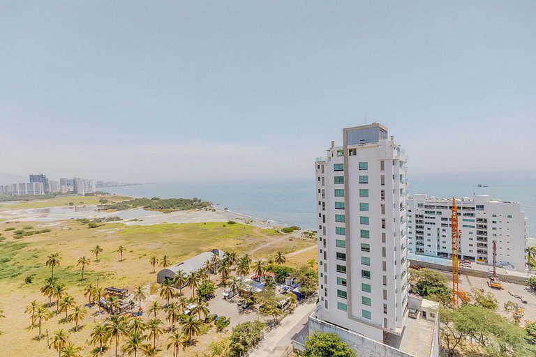 2 Dormitorios, terraza y vista al mar Caribe