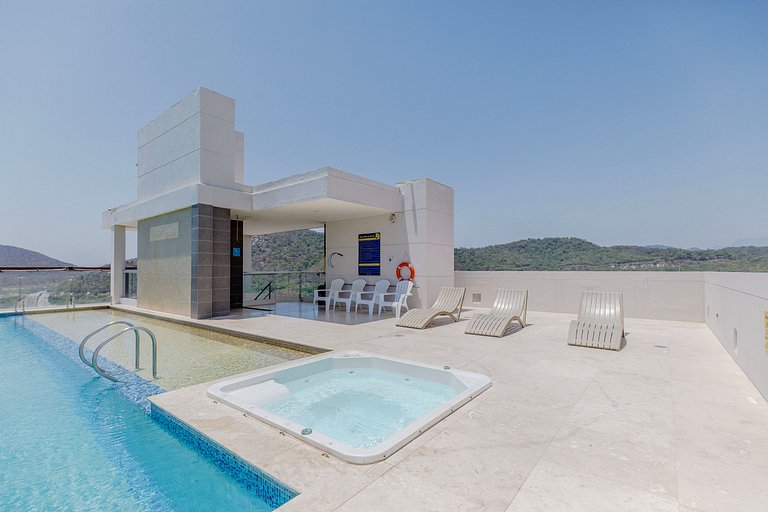 2 Dormitorios, terraza y vista al mar Caribe